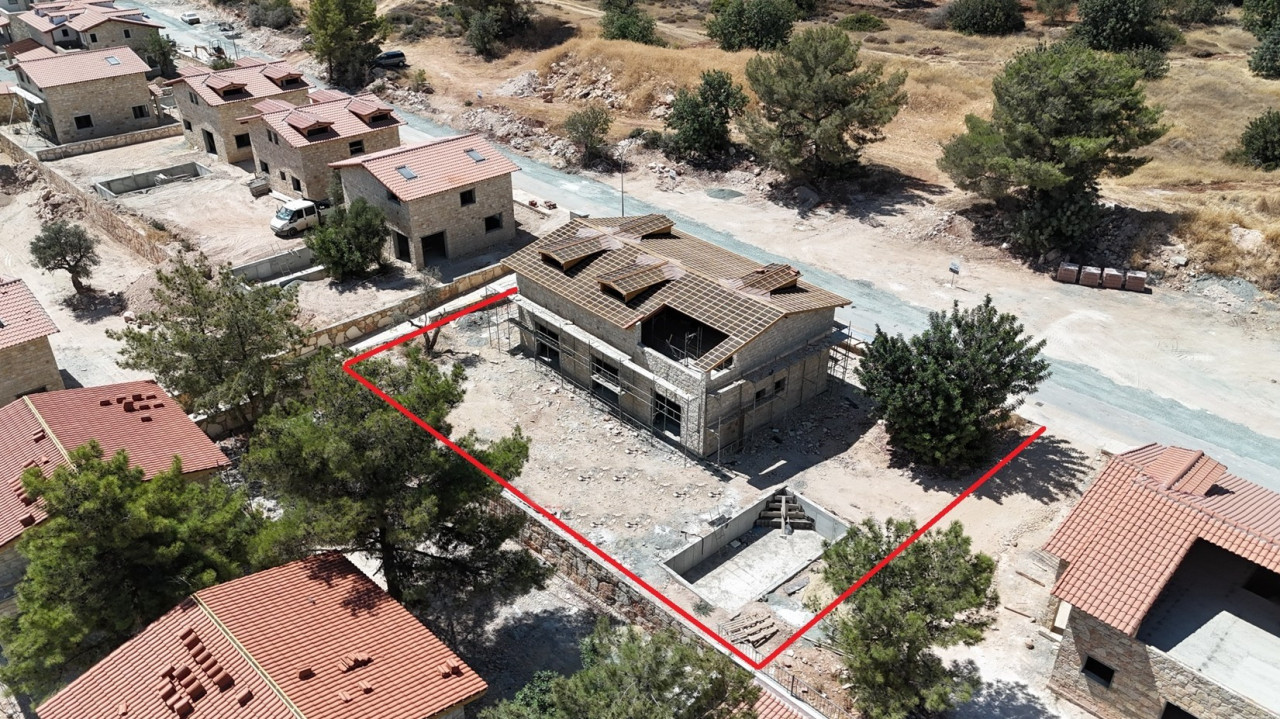 House (Detached) in Souni-Zanakia, Limassol for Sale