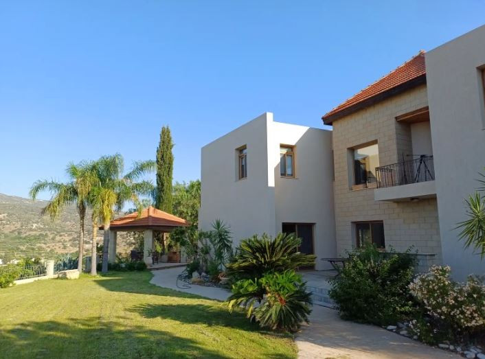 House (Detached) in Akrounta, Limassol for Sale