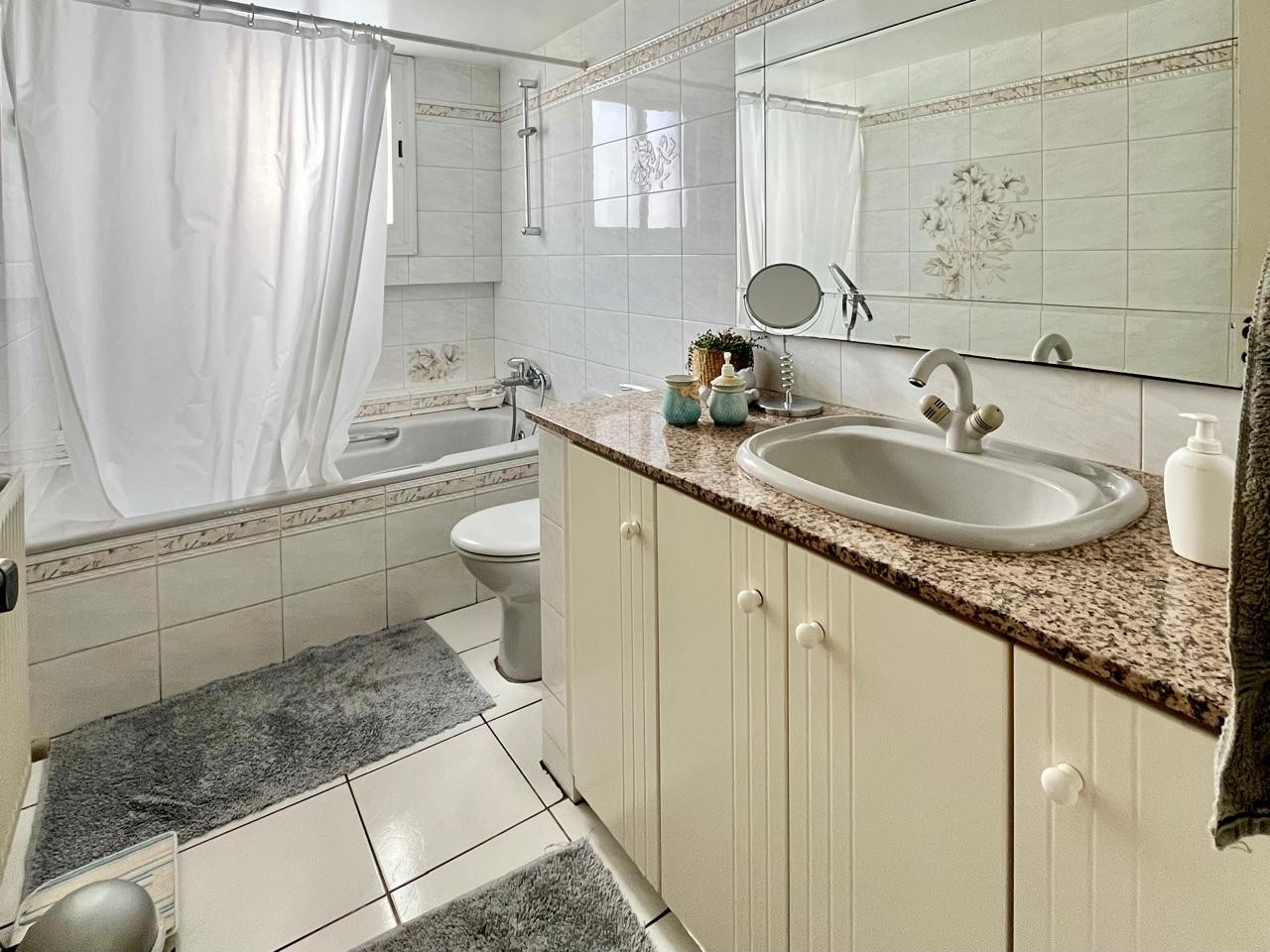 Apartment (Flat) in Strovolos, Nicosia for Sale