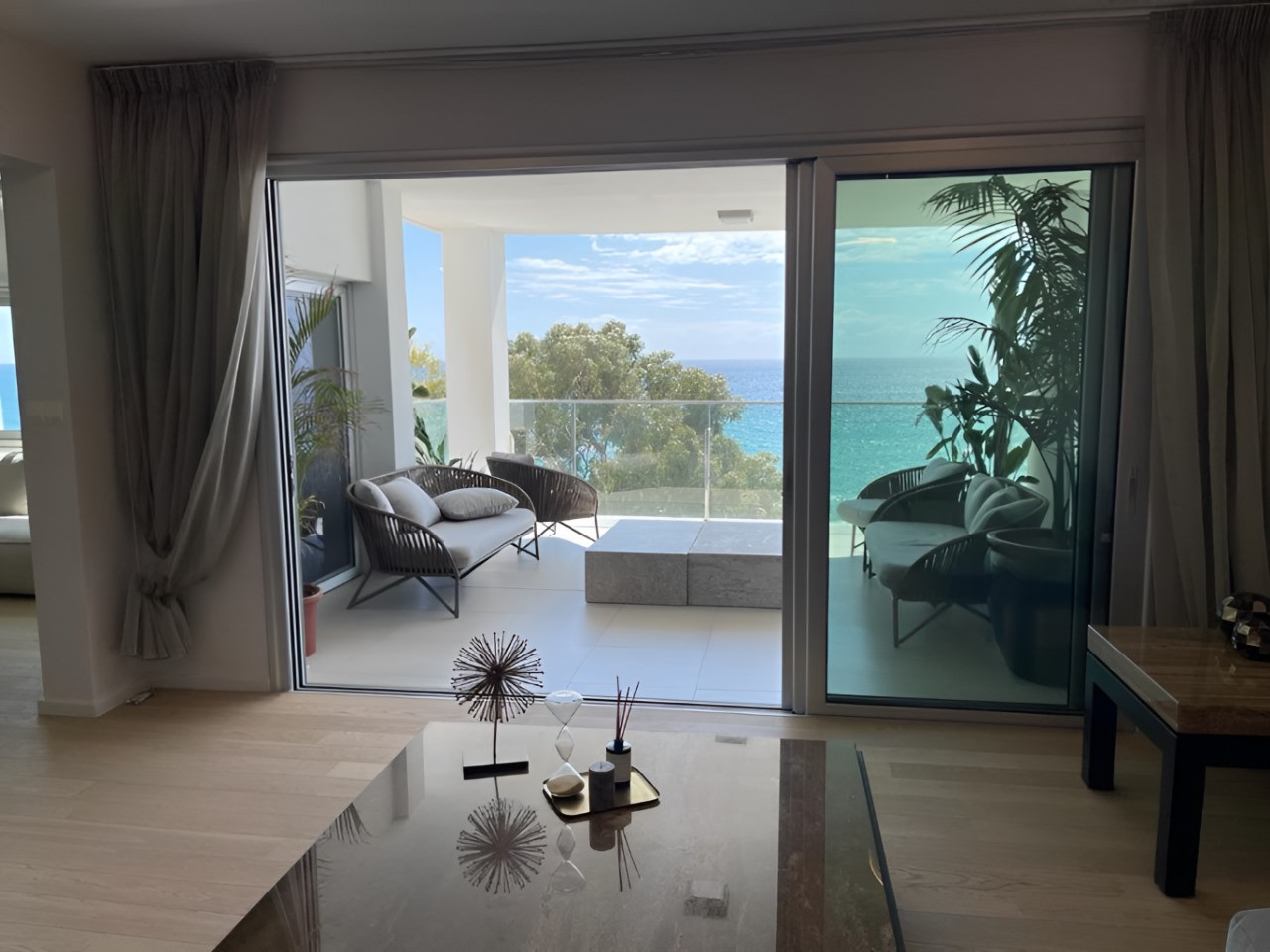 Apartment (Flat) in Amathus Area, Limassol for Sale