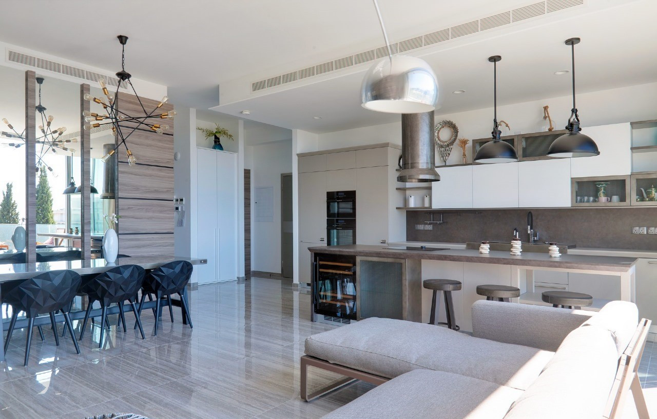 Apartment (Flat) in Moutagiaka Tourist Area, Limassol for Sale
