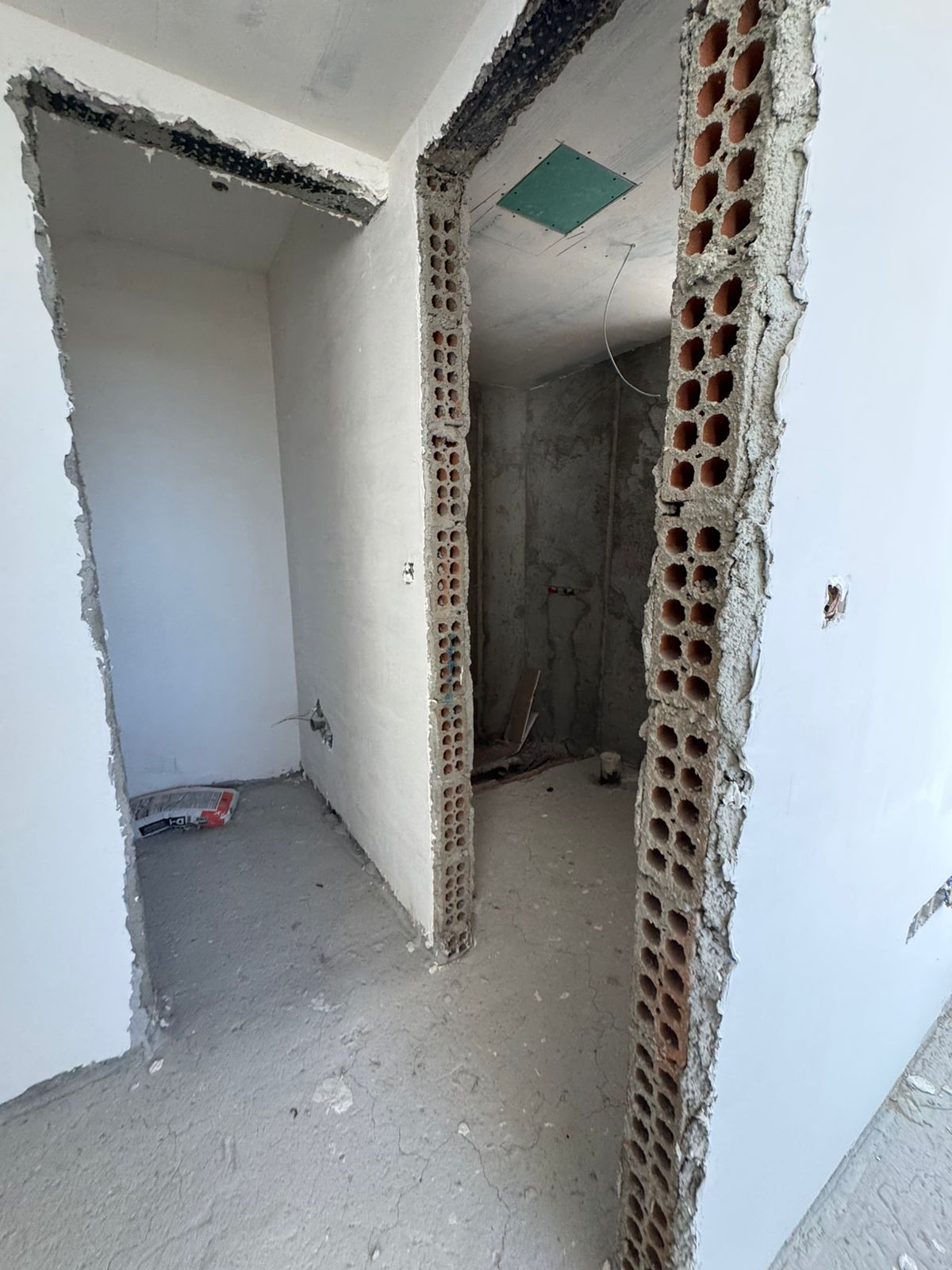 House (Detached) in Kolossi, Limassol for Sale