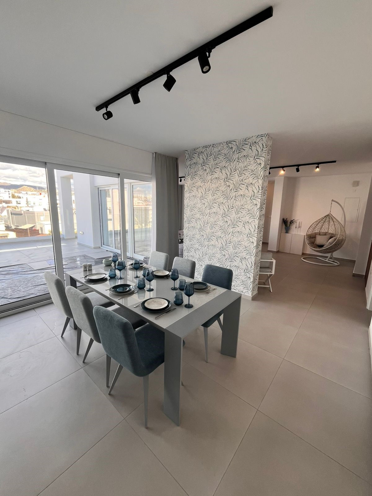Apartment (Penthouse) in Papas Area, Limassol for Sale