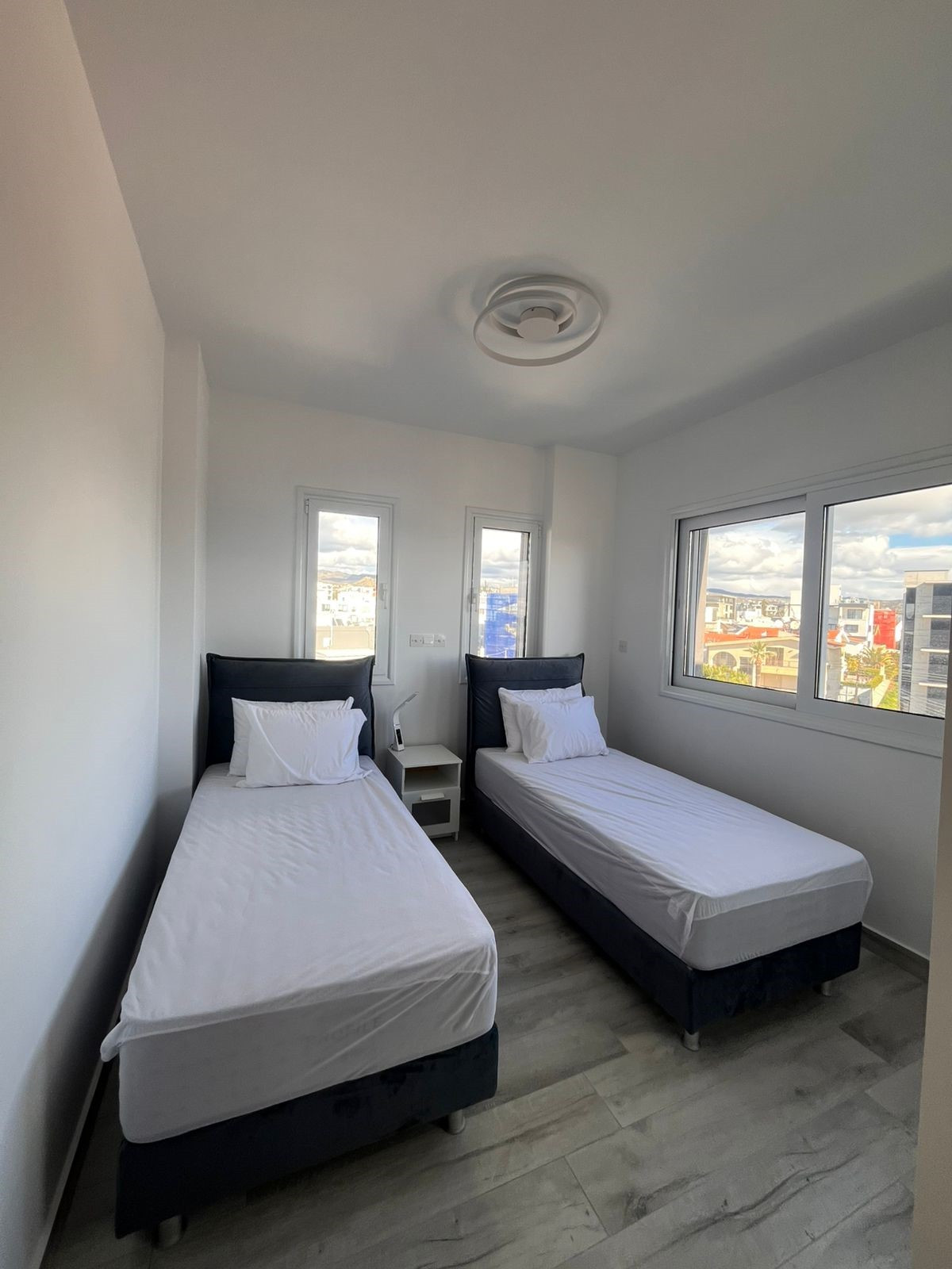 Apartment (Penthouse) in Papas Area, Limassol for Sale