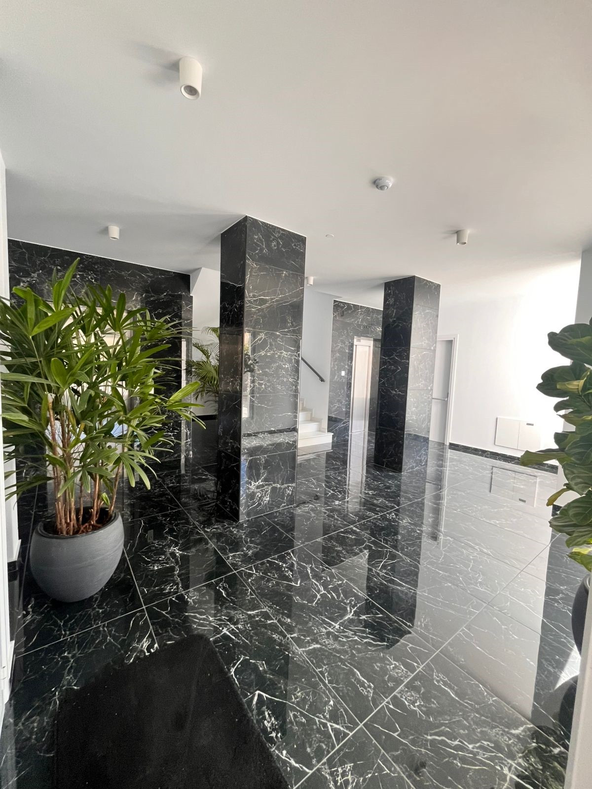 Apartment (Penthouse) in Papas Area, Limassol for Sale