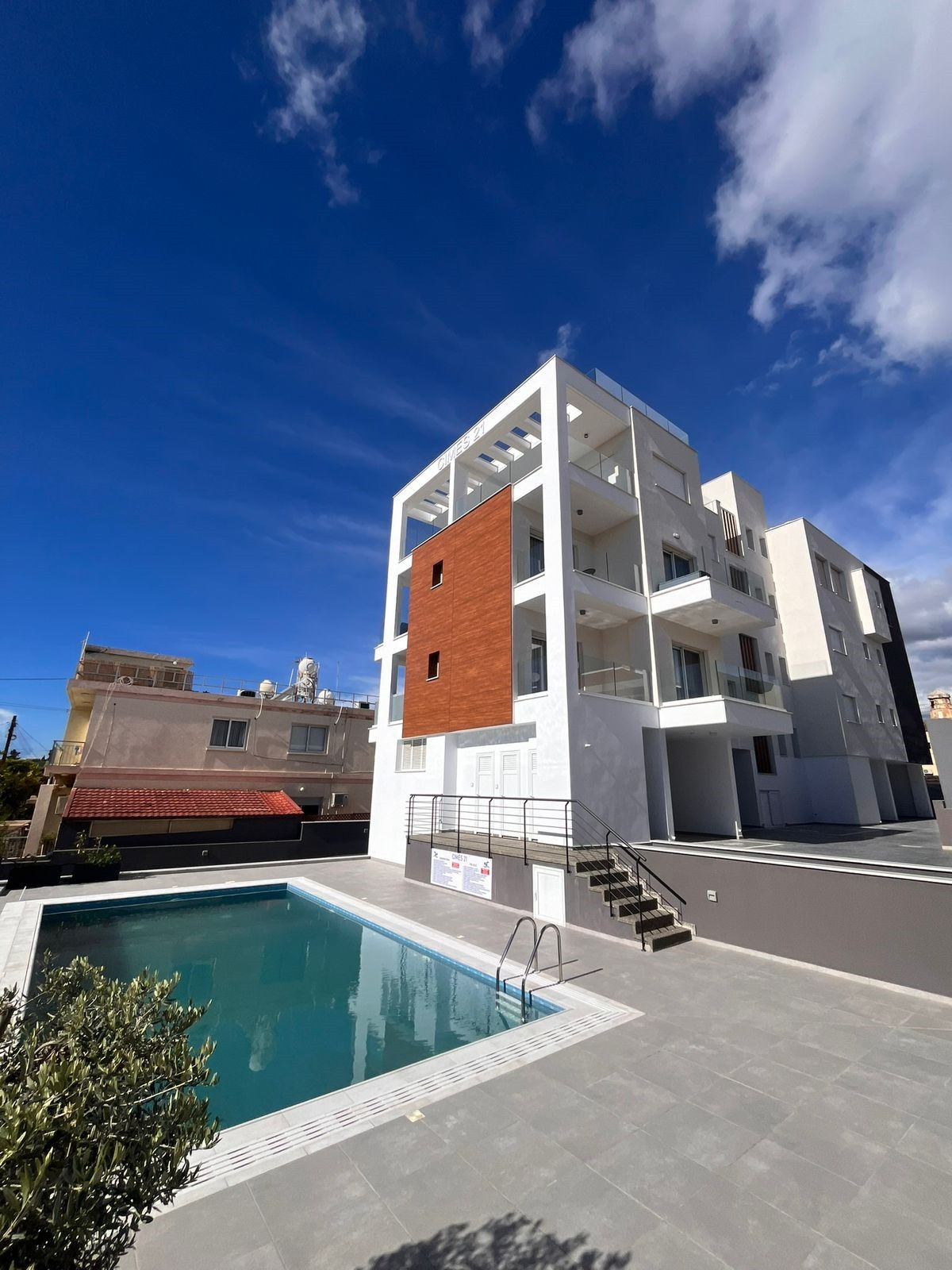 Apartment (Penthouse) in Papas Area, Limassol for Sale
