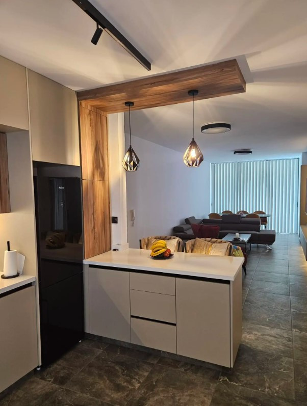 Apartment (Flat) in Mesa Geitonia, Limassol for Sale