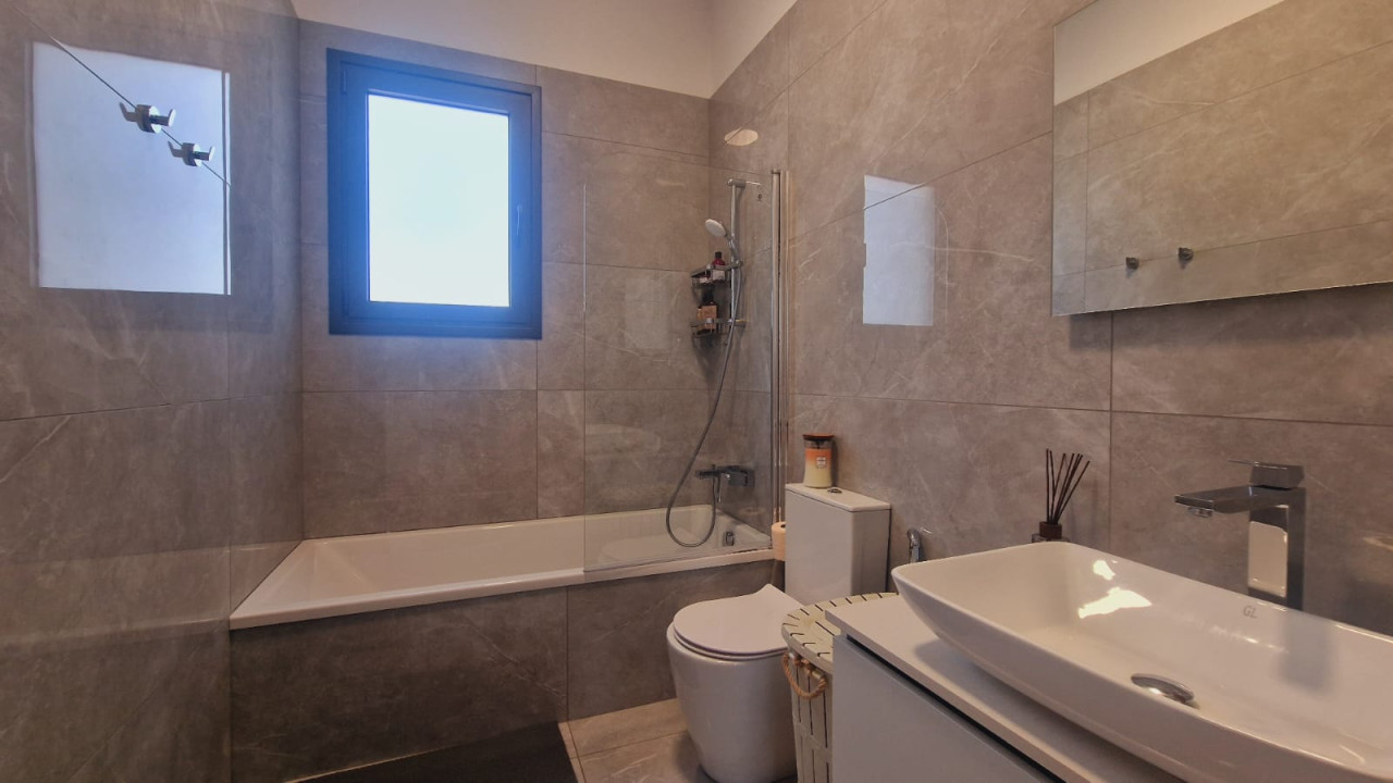 Apartment (Flat) in Moutagiaka Tourist Area, Limassol for Sale