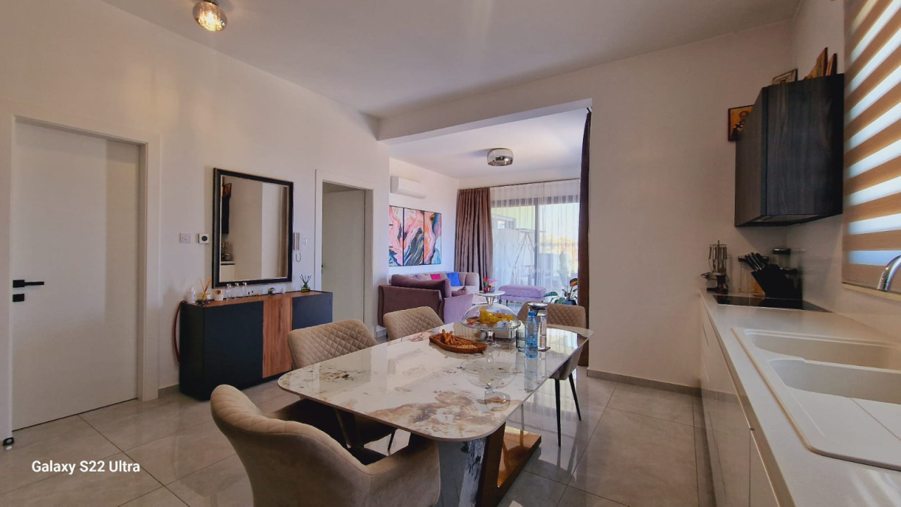 Apartment (Flat) in Moutagiaka Tourist Area, Limassol for Sale
