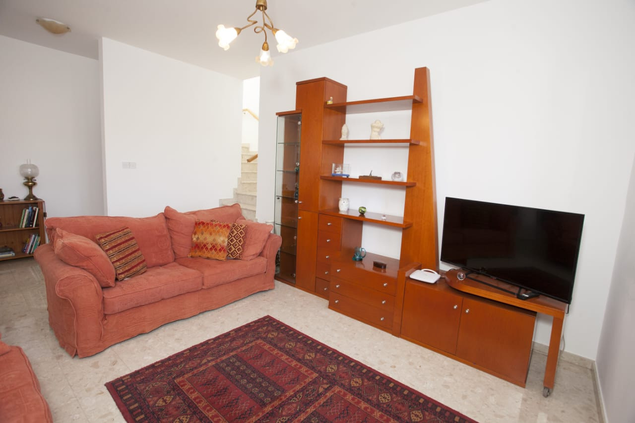 House (Detached) in Maroni, Larnaca for Sale
