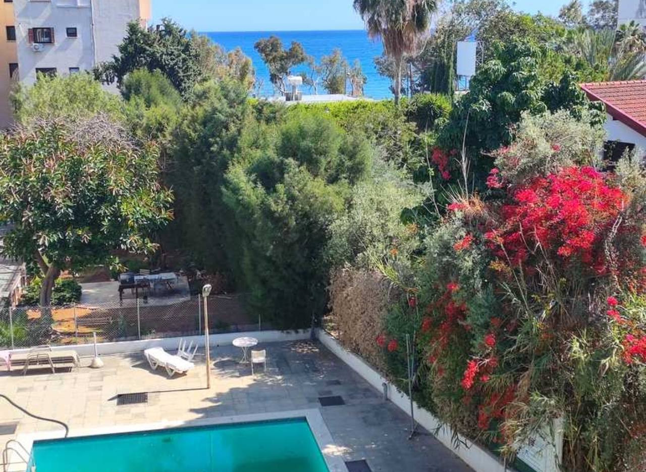 Apartment (Flat) in Moutagiaka Tourist Area, Limassol for Sale