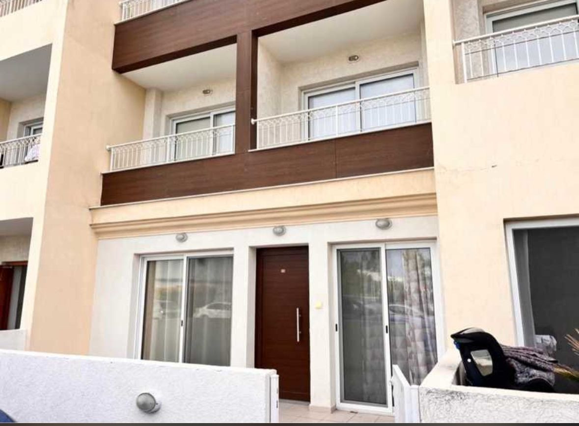 Apartment (Flat) in Germasoyia Tourist Area, Limassol for Sale