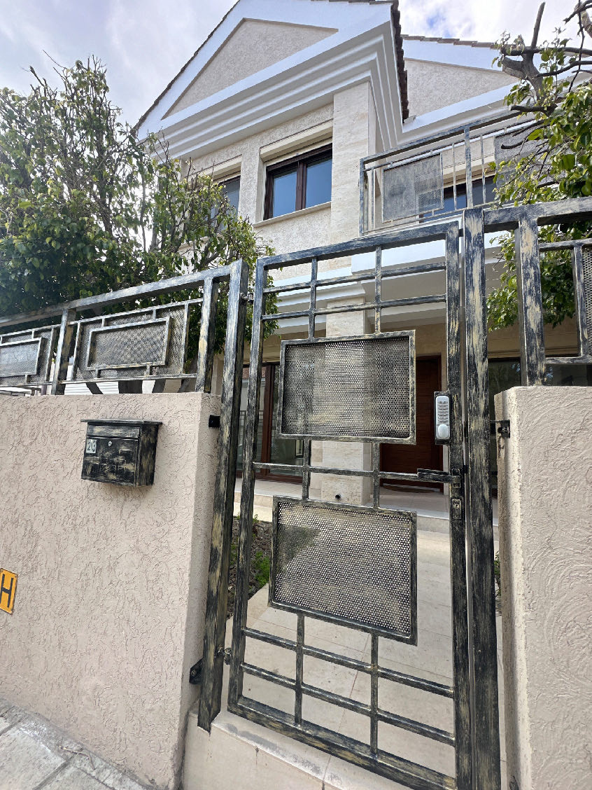 House (Detached) in Moutagiaka Tourist Area, Limassol for Sale