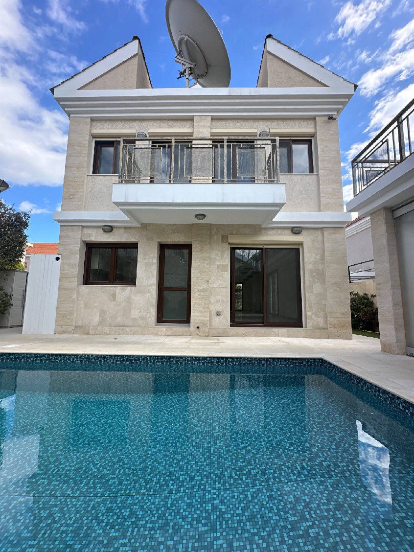 House (Detached) in Moutagiaka Tourist Area, Limassol for Sale