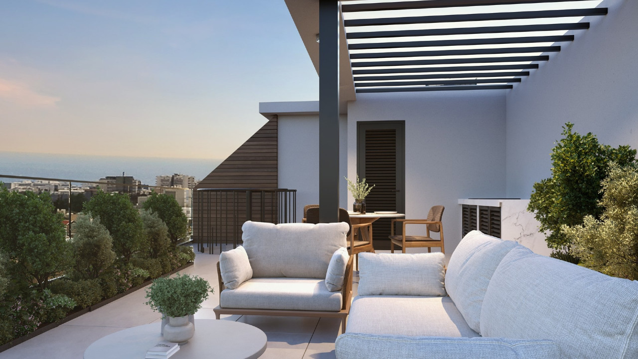 Apartment (Penthouse) in Mesa Geitonia, Limassol for Sale