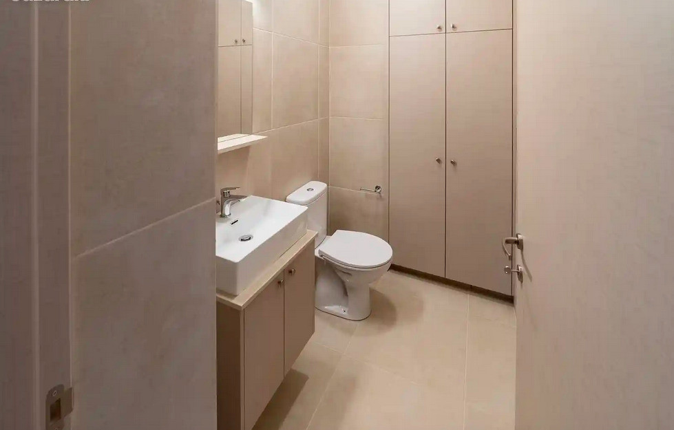 Apartment (Flat) in Agioi Omologites, Nicosia for Rent