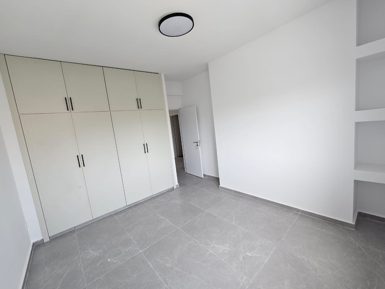 Apartment (Flat) in Agia Zoni, Limassol for Rent