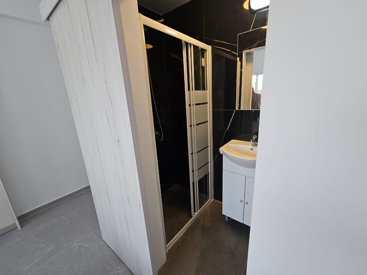Apartment (Flat) in Agia Zoni, Limassol for Rent