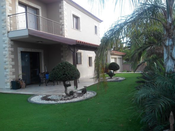 House (Detached) in Kolossi, Limassol for Sale