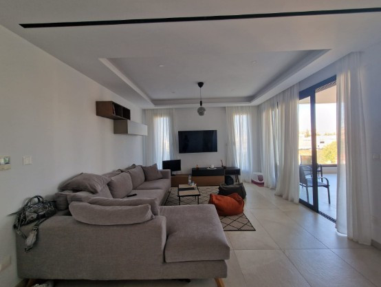 Apartment (Penthouse) in Germasoyia, Limassol for Sale
