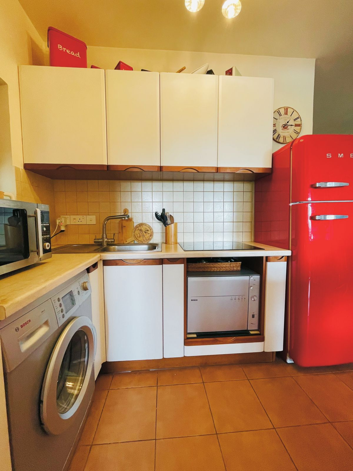 Apartment (Flat) in Agios Tychonas, Limassol for Sale