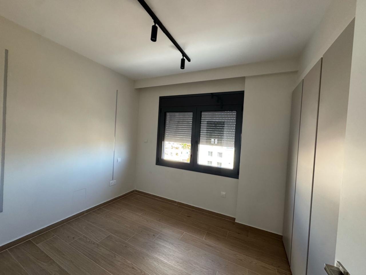 Apartment (Flat) in Mesa Geitonia, Limassol for Sale