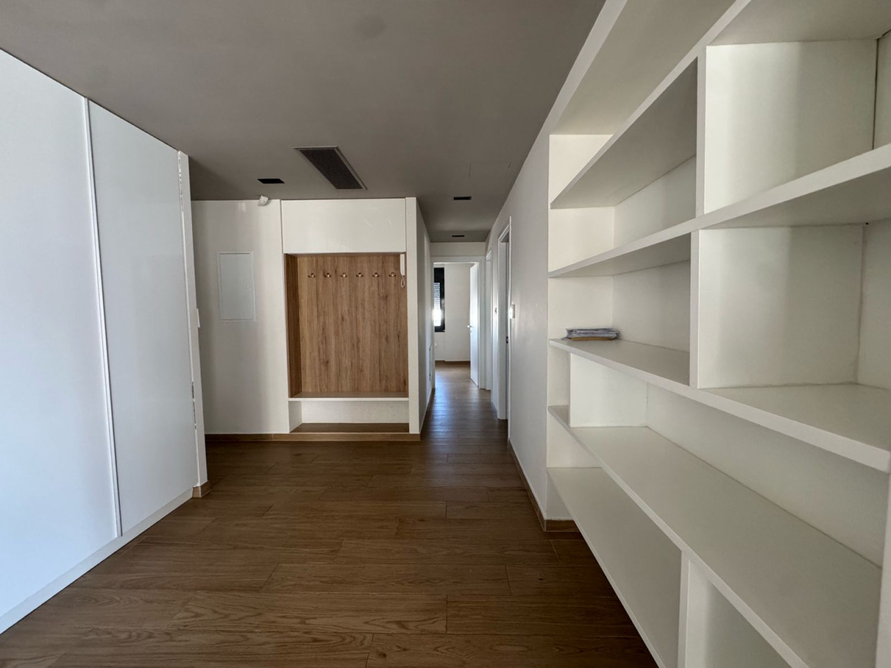Apartment (Flat) in Mesa Geitonia, Limassol for Sale