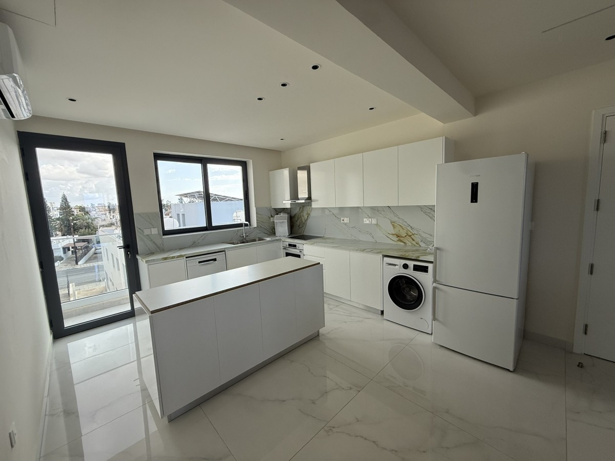 Apartment (Flat) in Universal, Paphos for Sale