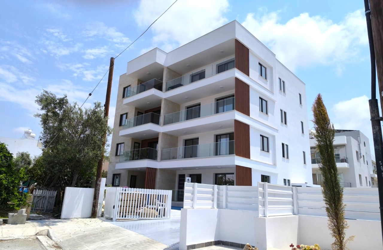 Apartment (Flat) in Universal, Paphos for Sale