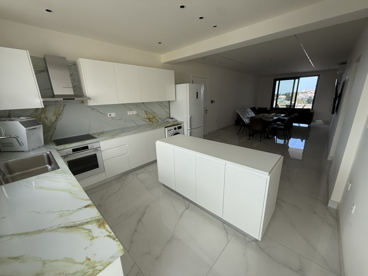 Apartment (Flat) in Universal, Paphos for Sale
