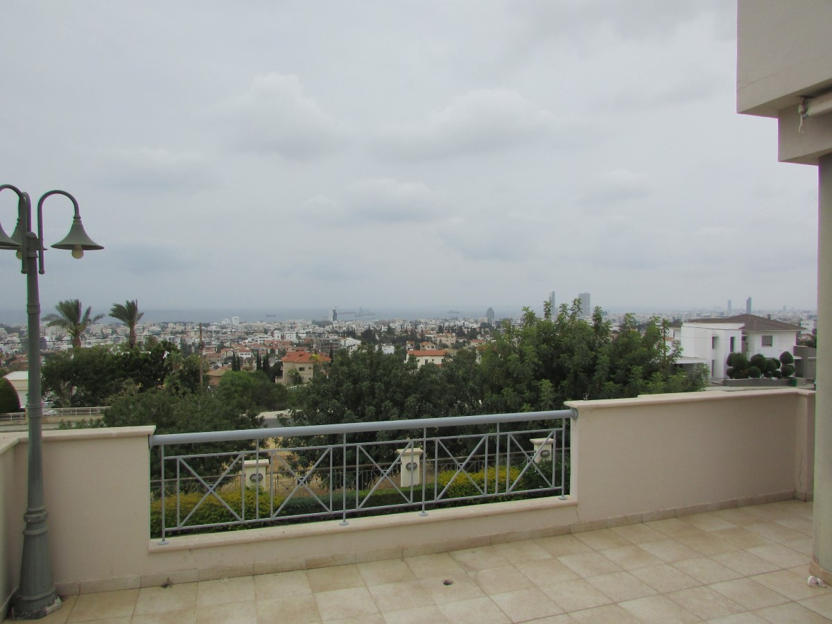 House (Detached) in Paniotis, Limassol for Sale