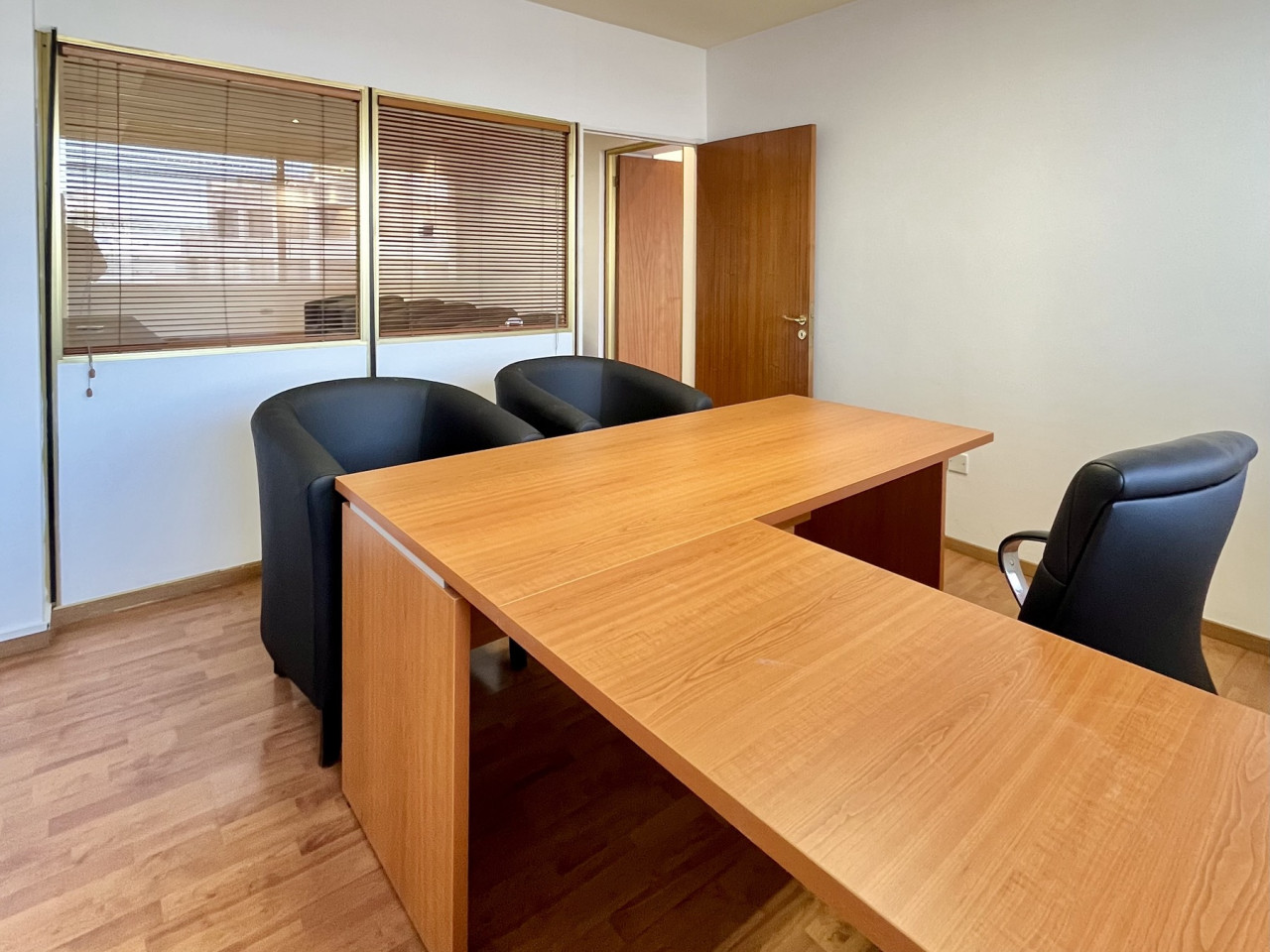 Commercial (Office) in City Center, Nicosia for Sale