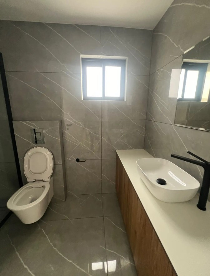 Apartment (Flat) in Neapoli, Limassol for Rent