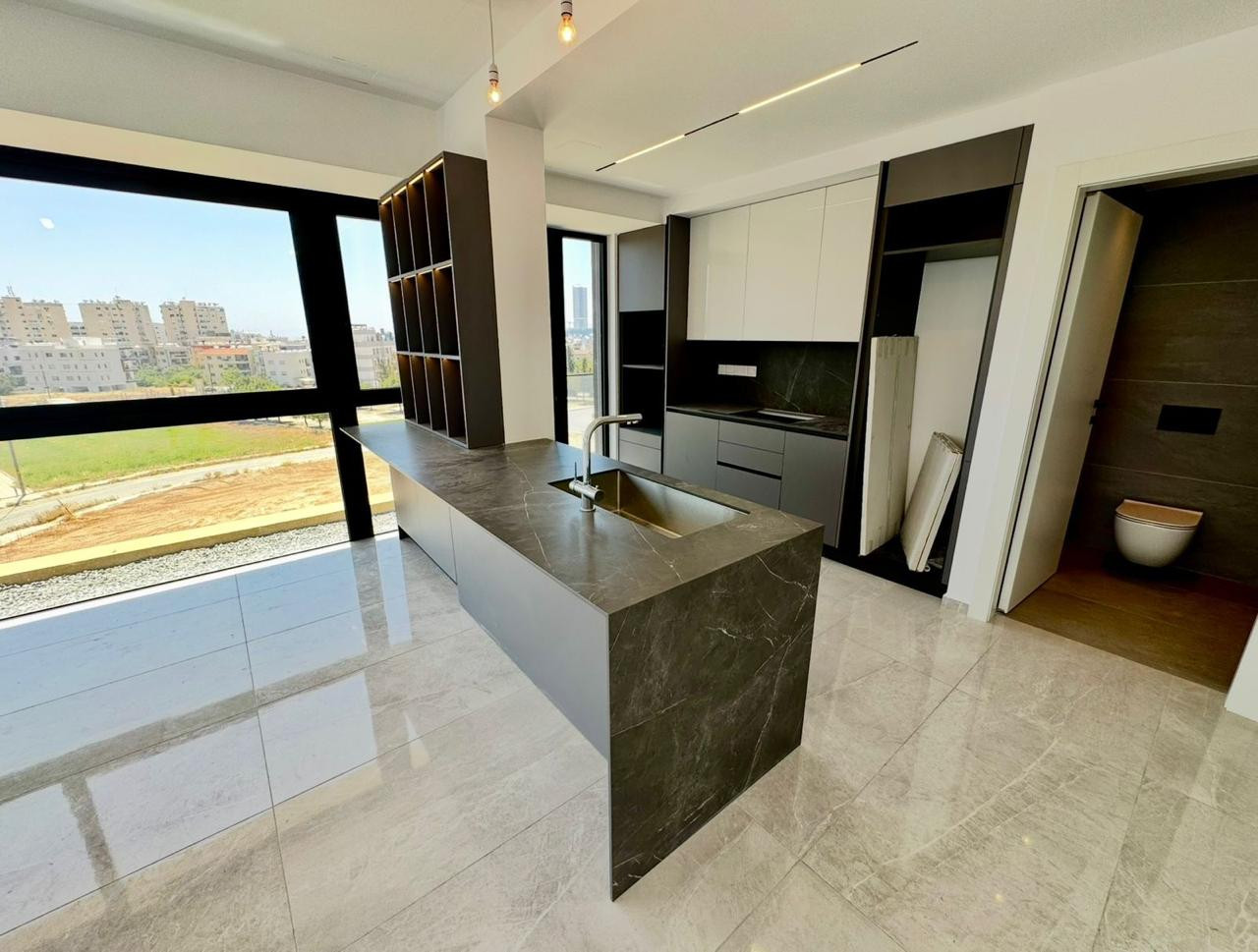 Apartment (Penthouse) in Linopetra, Limassol for Sale