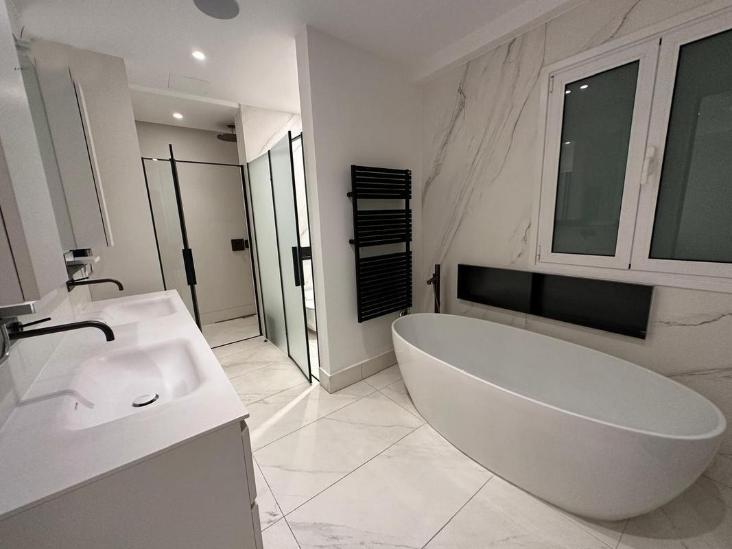 Apartment (Penthouse) in Limassol Marina Area, Limassol for Sale