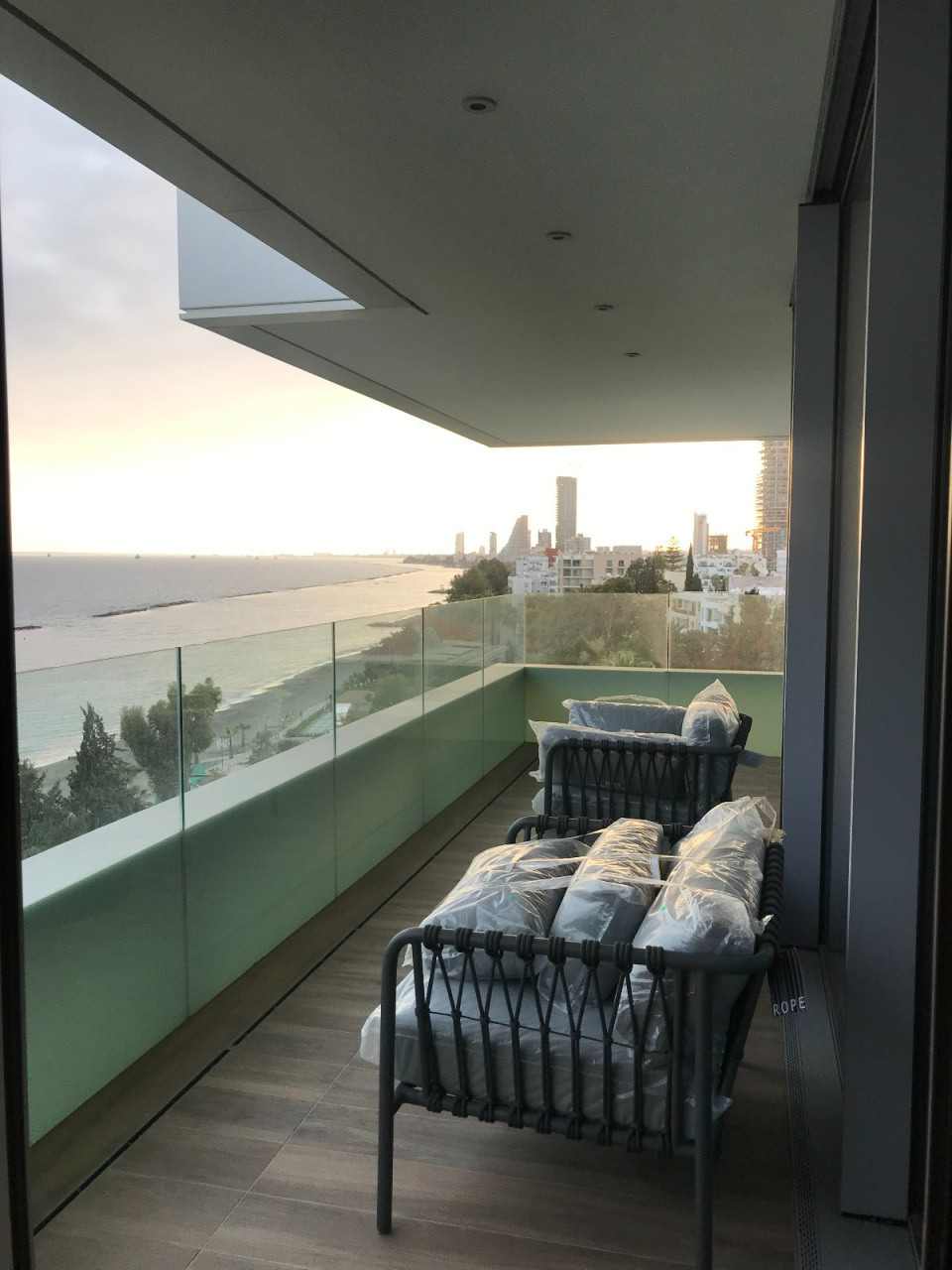 Apartment (Flat) in Amathus Area, Limassol for Sale