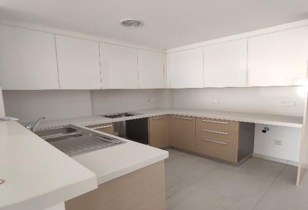 Apartment (Flat) in Kato Paphos, Paphos for Sale