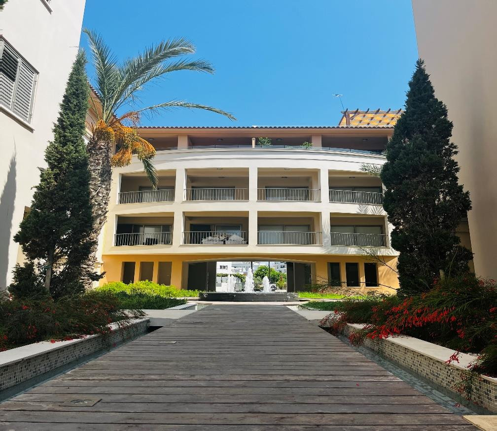 Apartment (Flat) in Kato Paphos, Paphos for Sale