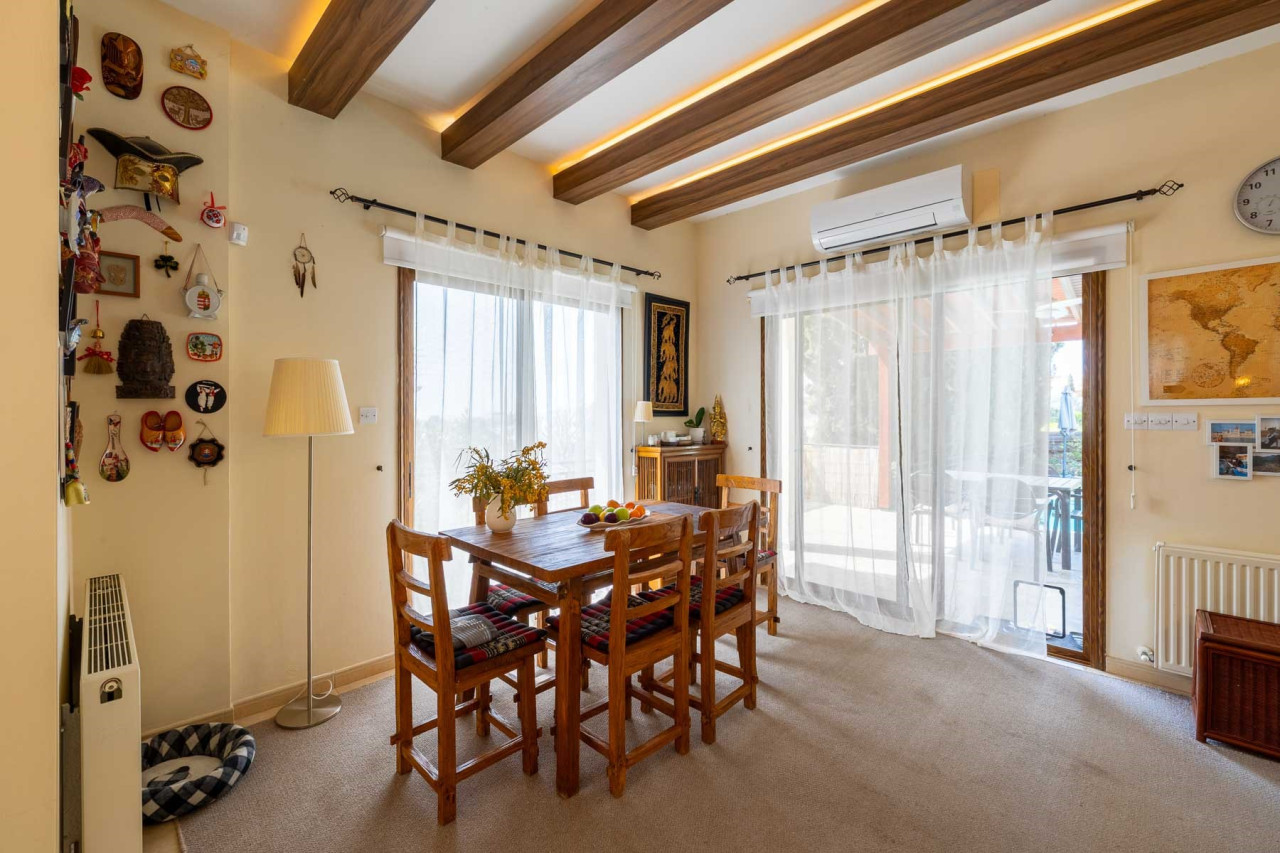 House (Detached) in Moutagiaka, Limassol for Sale