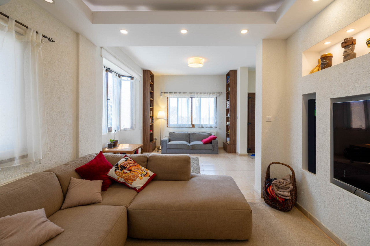 House (Detached) in Moutagiaka, Limassol for Sale