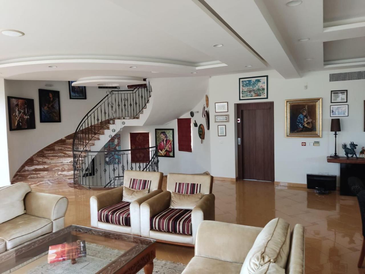 House (Detached) in Agios Tychonas, Limassol for Sale