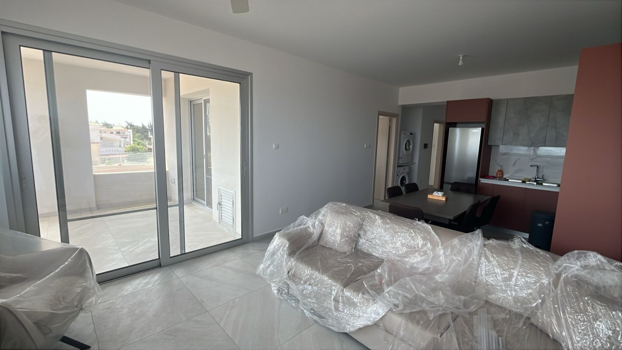 Apartment (Penthouse) in Paralimni, Famagusta for Rent