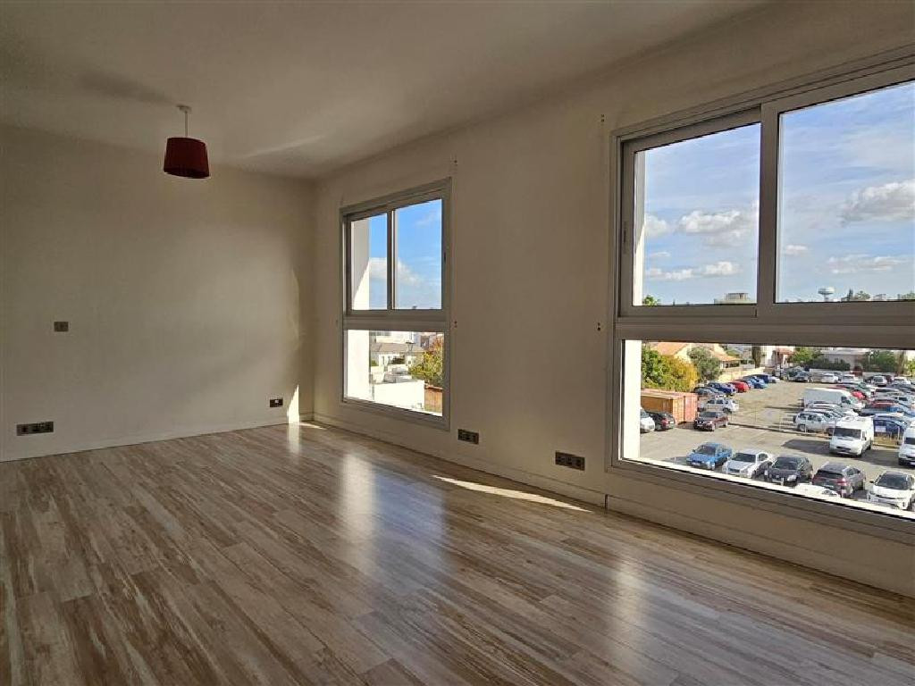Apartment (Flat) in Strovolos, Nicosia for Sale