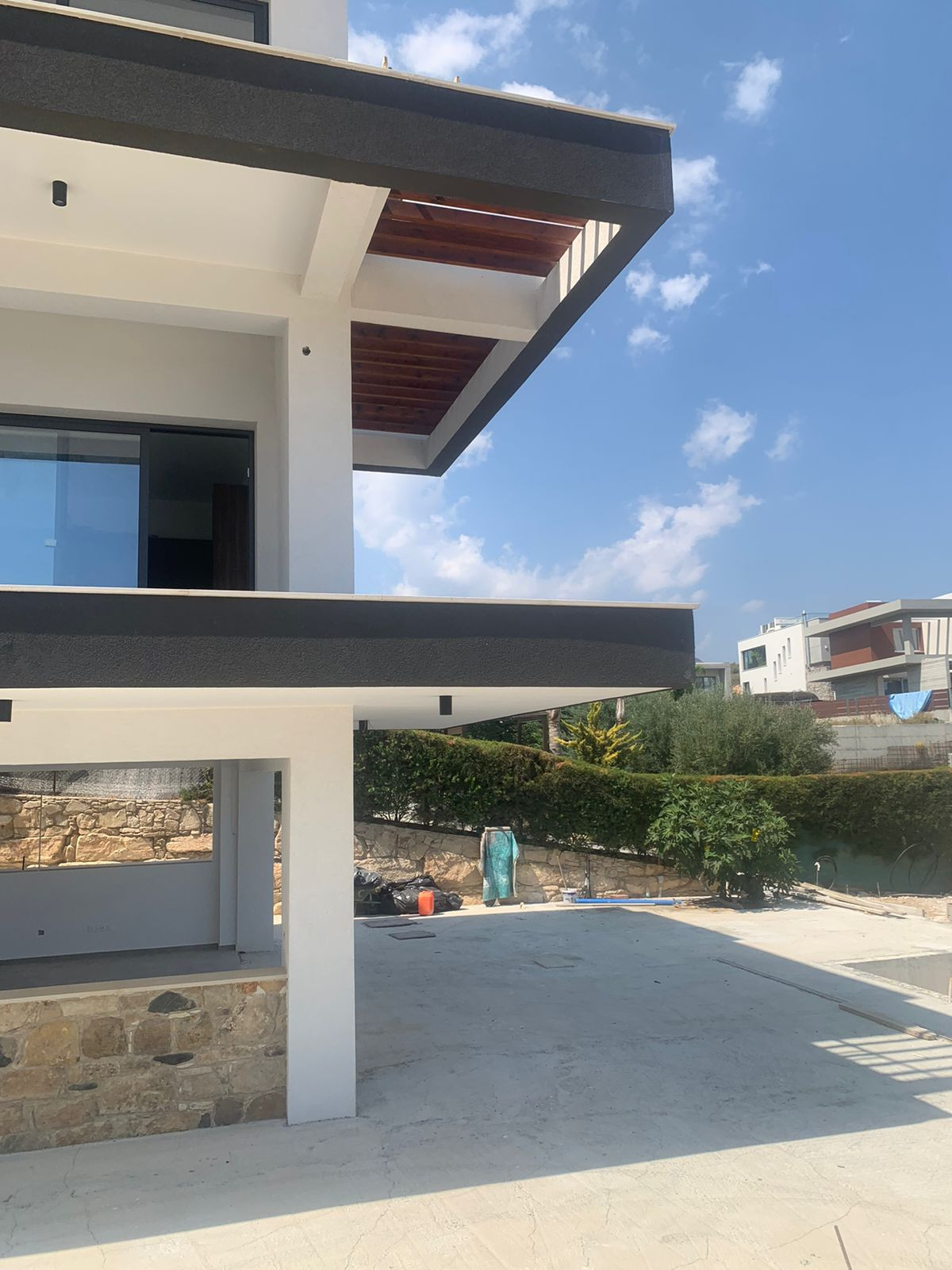 House (Detached) in Germasoyia, Limassol for Rent