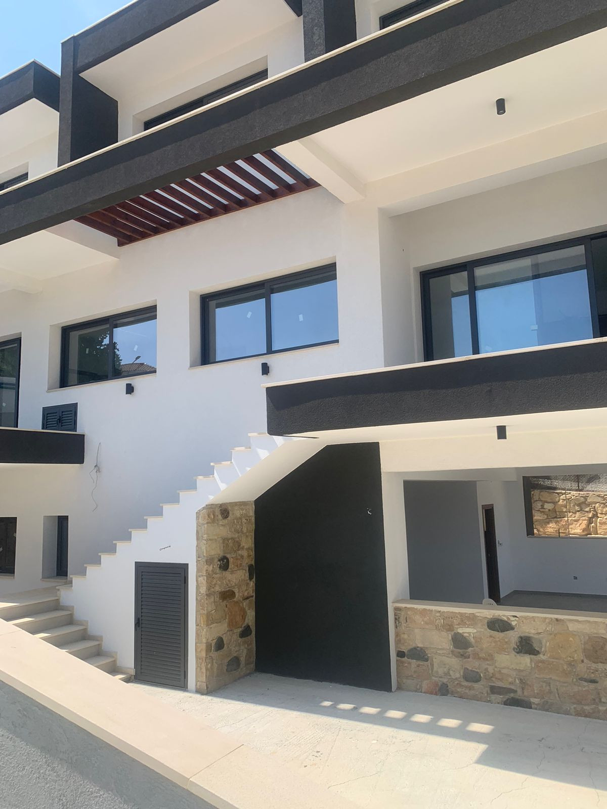 House (Detached) in Germasoyia, Limassol for Rent