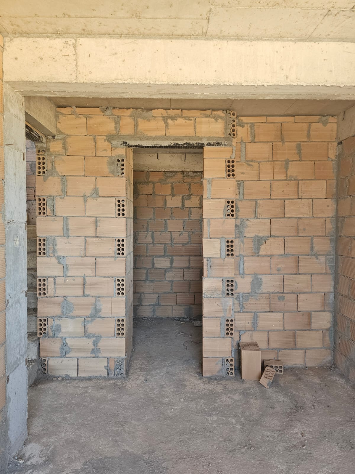 House (Detached) in Souni-Zanakia, Limassol for Sale