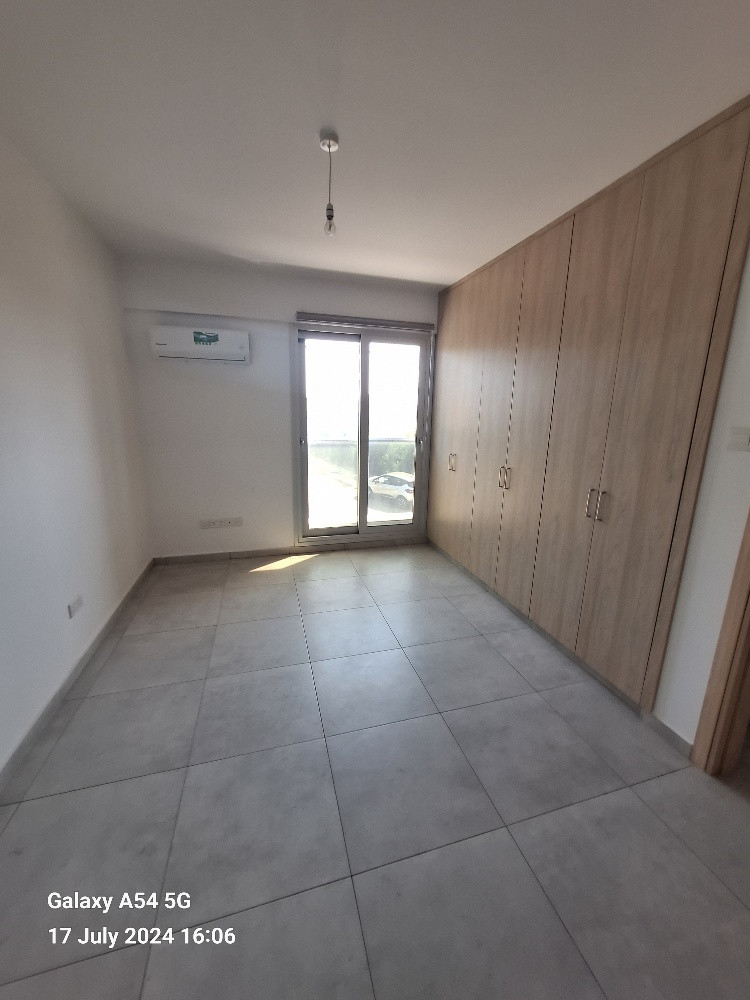Apartment (Flat) in Agios Nikolaos, Larnaca for Sale