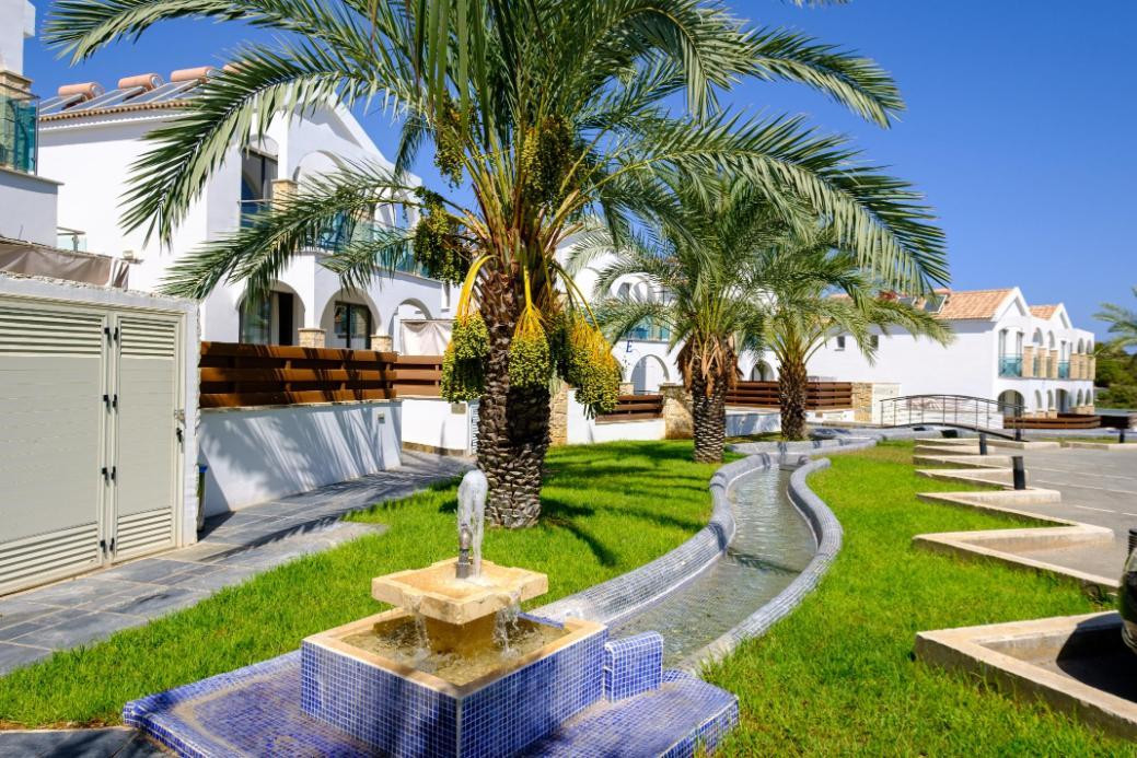 Apartment (Flat) in Latchi, Paphos for Sale