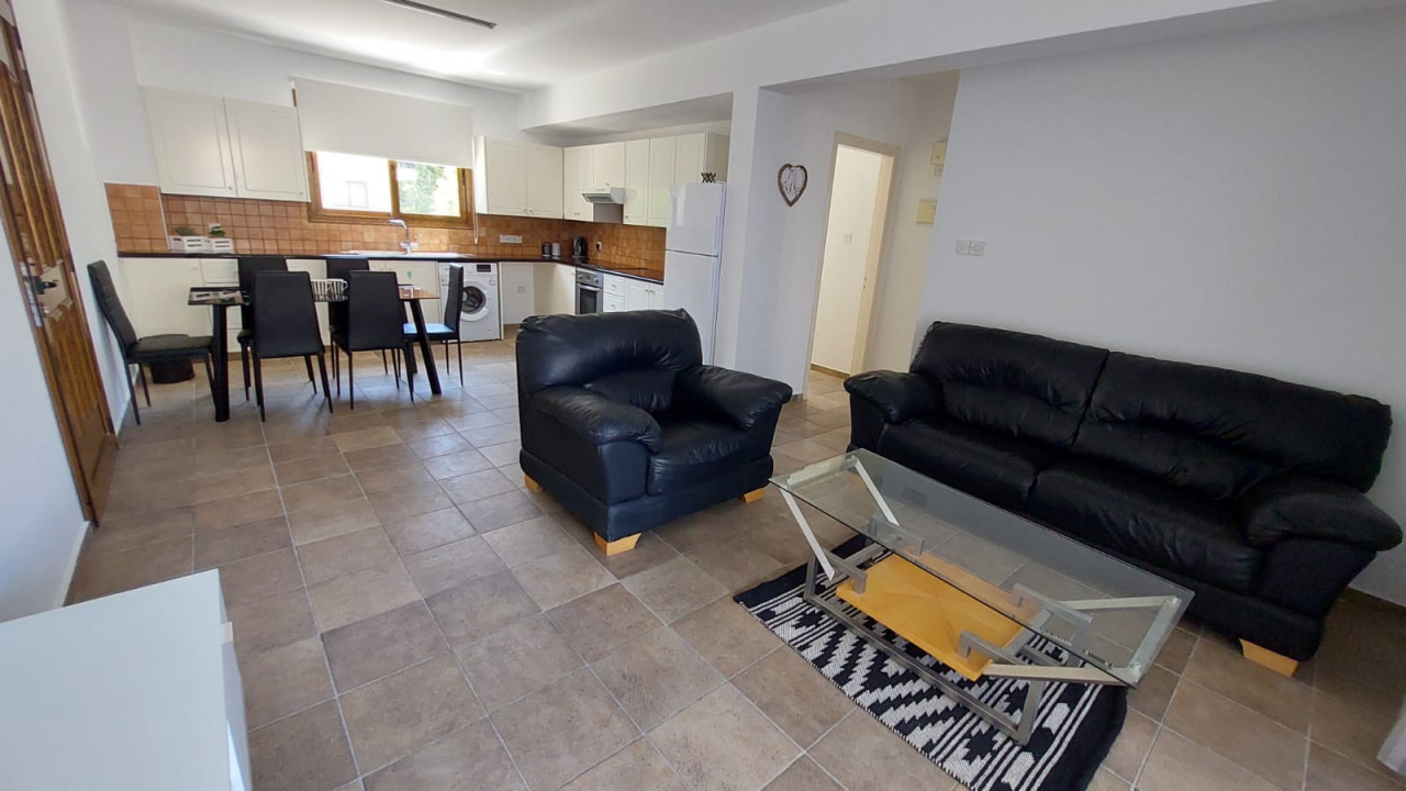 Apartment (Flat) in Universal, Paphos for Sale