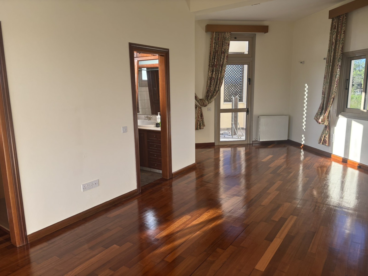 House (Detached) in Latsia, Nicosia for Sale